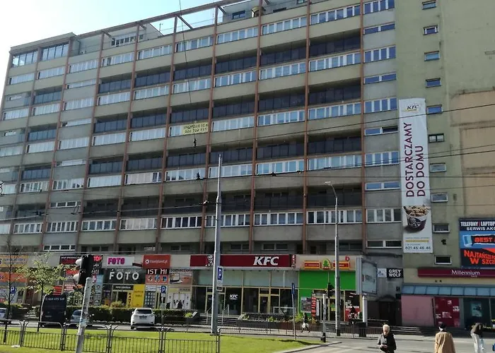 Centrum Arma Plac Rodla * Στσέτσιν